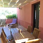 Seafront In With Private Jacuzzi ヴィラ