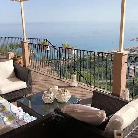 Seafront In With Private Jacuzzi
